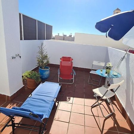 Penthouse With Solarium In The Center Of Malaga-Atico Con Solarium En El Centro De Malaga Apartment Екстериор снимка