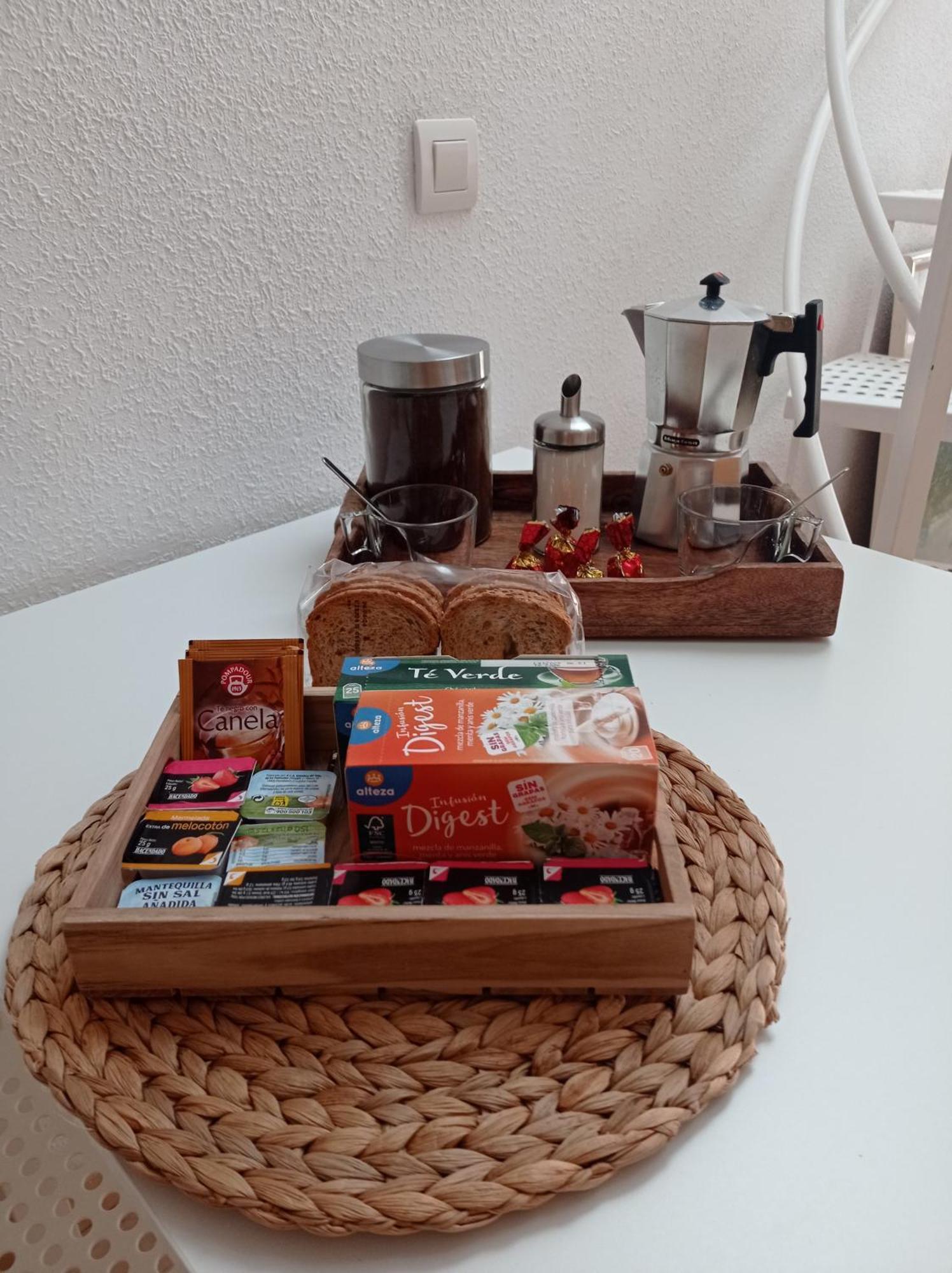 Penthouse With Solarium In The Center Of Malaga-Atico Con Solarium En El Centro De Malaga Apartment Екстериор снимка